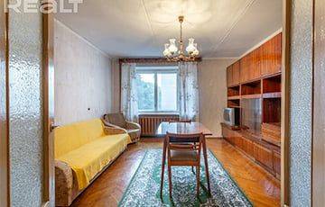 Машина времени: в Минске продают квартиру с нетронутым советским интерьером