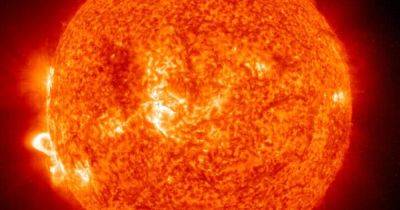 Серия мощных взрывов на Солнце: геомагнитная буря накроет Землю на несколько дней