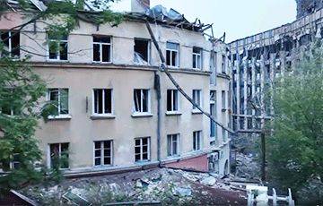 «Будет ответ»: Зеленский опубликовал видео с последствиями удара российских ракет по Львову