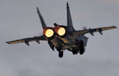 В России загадочно пропал боевой самолет МиГ-31. Его никто не может найти