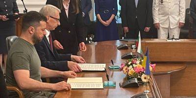 Болгария подписала декларацию о поддержке членства Украины в НАТО