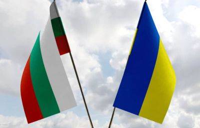 Болгария поддержала членство Украины в НАТО: Зеленский подписал декларацию