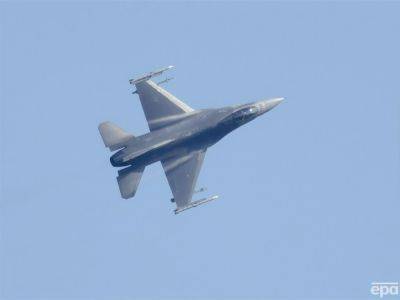 Чехия поможет обучать украинских пилотов на F-16 и предоставит симулятор – премьер-министр
