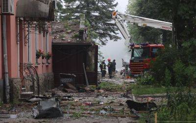 Во Львове подсчитали сорванные крыши и выбитые окна из-за вражеской атаки