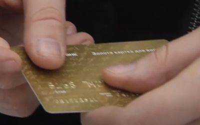 Касается всех, у кого есть банковская карта: уже в августе начнутся серьезные проблемы
