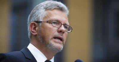 Замглавы МИД Украины Андрей Мельник послал к черту депутата Бундестага