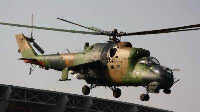 Военная помощь Украине – Польша тайно передала десятки вертолетов МИ 24
