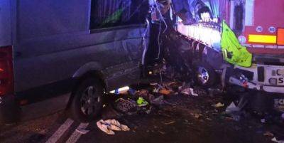 Трагедия с украинцами в Польше, автобус разбился по дороге к границе: подробности и фото аварии