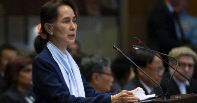 Военная хунта частично помиловала экс-лидера Мьянмы Су Джи