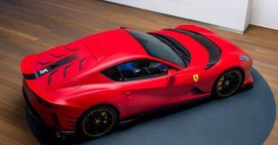 Ferrari представили уникальный суперкар в честь 75-летия бренда (фото)
