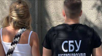 До 20 тысяч грн за задание: в Одессе поймали предательницу, заработавшую себе на пожизненное