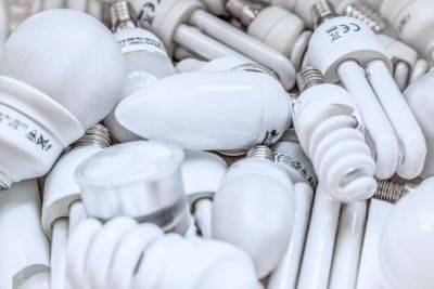 Кабмин расширил программу обмена ламп накаливания на энергосберегающие