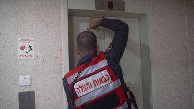В Израиле стали чаще застревать в лифтах: что делать, если это произошло с вами