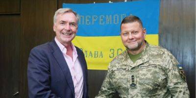 Залужный провел встречу с начальником Штаба обороны Великобритании в Киеве