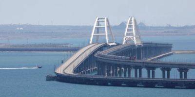 По неизвестной причине. На Крымском мосту снова перекрыто движение автотранспорта — СМИ