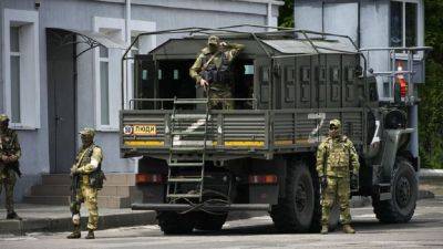 Контрнаступление ВСУ – военные РФ убегают с фронта в ожидании ВСУ, оккупанты усиливают террор над местными