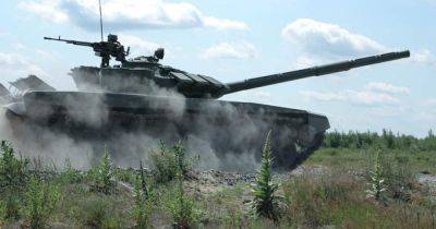 Разлетелся на части: ВСУ уничтожили вражеский танк за $3 млн (видео)