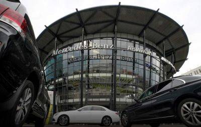 Mercedes-Benz і BMW відключили російських дилерів від свого програмного забезпечення