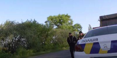 Полицейские вывезли украинца в лес, известны детали преступления: были произведены несколько выстрелов