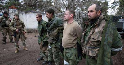 Не хотят быть "пушечным мясом": пленные россияне отказываются возвращаться в РФ, — СМИ
