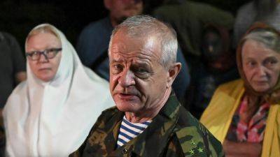 Полковника ГРУ в отставке Квачкова осудили за "дискредитацию" армии