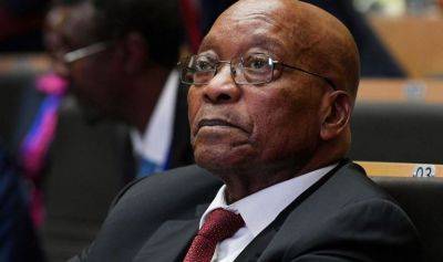 Джейкоб Зума - Даже сесть некуда: экс-президента ЮАР отпустили из тюрьмы, сославшись на отсутствие свободных мест - obzor.lt - Юар
