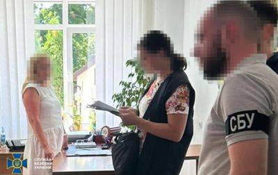 Сделала бизнес на уклонистах: СБУ задержала врача в Житомирской области