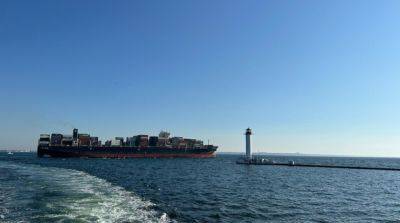Из порта Одессы впервые после окончания зерновой сделки вышло судно