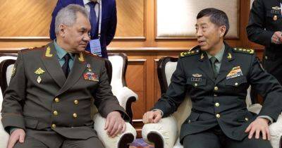 "Игра с огнем": министр обороны Китая пригрозил США из-за Тайваня