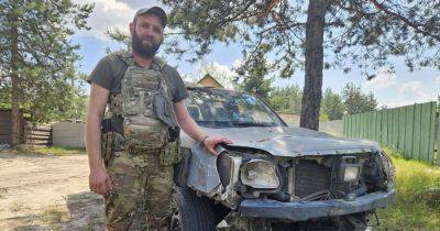 "И создал Бог Франки": бойцы показали авто, которое более года "воюет" на передовой (фоторепортаж) - focus.ua - Россия - Украина