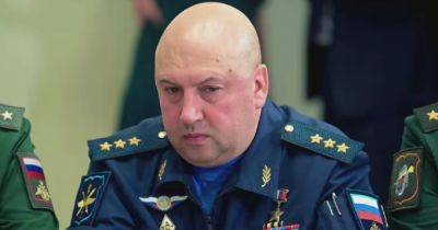 Дальнейшую судьбу определит Путин: Журналисты узнали, куда подевался опальный российский генерал Суровикин