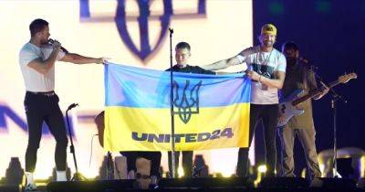 В Варшаве во время концерта группа Imagine Dragons пригласила на сцену 14-летнего героя клипа из Николаевщины (ВИДЕО) - dsnews.ua - Россия - Украина - Грузия - Варшава