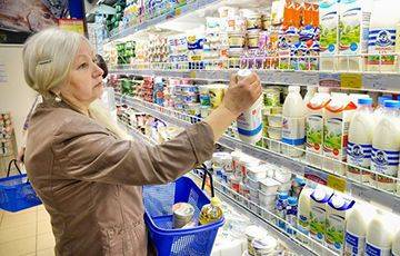 В июле белорусы стали больше тратить в магазинах