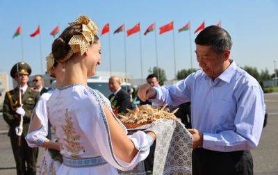 СМИ установили причину прибытия главы Минобороны Китая в Беларусь
