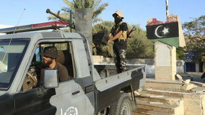Десятки жертв в результате боев между вооруженными формированиями в Ливии