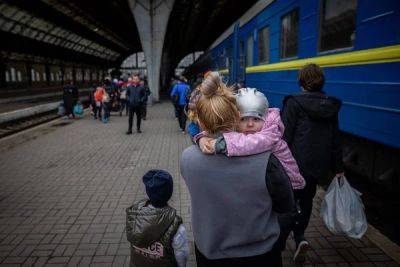 С начала войны из Украины выехало на 2,4 млн человек больше, чем вернулось — Опендатабот