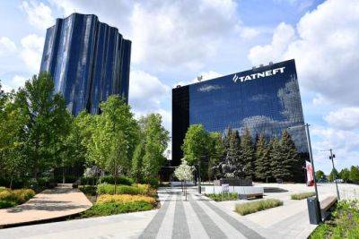 Кабмин передал Укрнафте три арестованные компании российской «Татнефти»