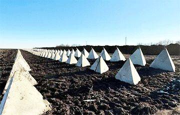 Войска РФ на Мариупольском направлении срочно отступают «за пирамидки»