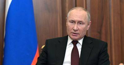 Хотят спасать валюту: Путин срочно созвал совещание из-за падения курса рубля, — FT