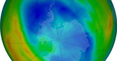 Зияющая рана на теле Земли. Огромная дыра в озоновом слое над Антарктидой открылась слишком рано