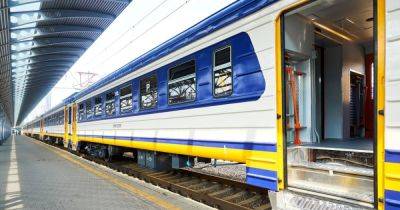 Укрзализныця отменяет часть поездов в Перемышль: как теперь доехать до Польши