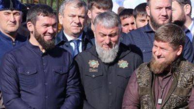 Соратники Кадырова поддержали избиение поджигателя Корана