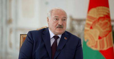 Лукашенко признал, что ВС РФ зашли в Украину с территории Беларуси (видео)