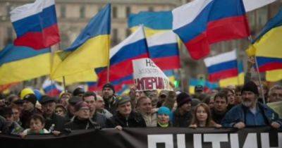 Посольство РФ оконфузилось из-за кадров "совместного с Украиной" антивоенного марша (фото)