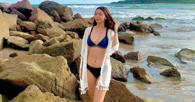 Сделала селфи и утонула: блогер трагически погибла на отдыхе у моря (фото)