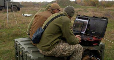 Старые методы в новой войне: передовые технологии не произвели революцию в военном деле в Украине, — эксперт - focus.ua - Украина - Колумбия