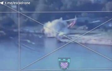 Украинские бойцы на Юге уничтожили российские лодки при попытке высадки десанта