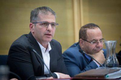 Правительство Ликуда помогает своим мэрам перед выборами?