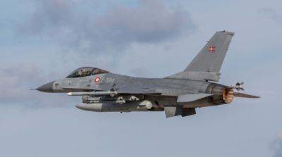 В Минобороны Дании назвали сроки начала обучения украинских пилотов на F-16
