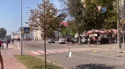 Зеленский показал первое видео с эпицентра удара по Чернигову